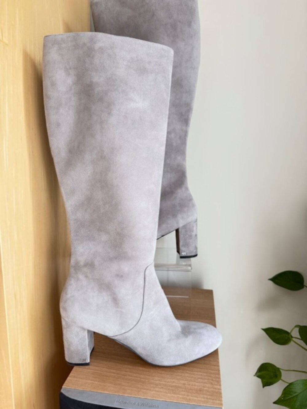 Stuart Weitzman Sofia 75 grey suede zip boot zip Sz 12